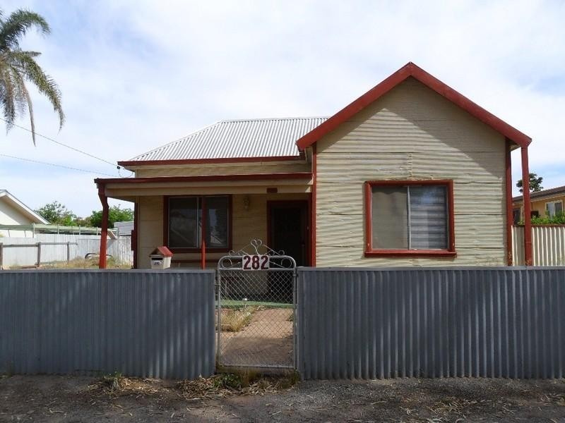 282 Hebbard Street, Broken Hill NSW 2880