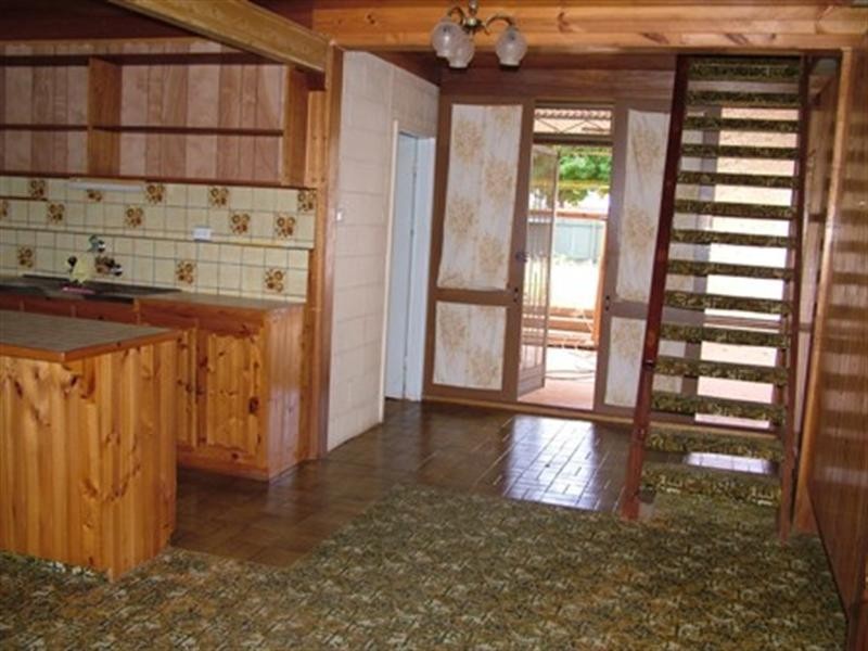 58 Lakeview Avenue, Menindee NSW 2879