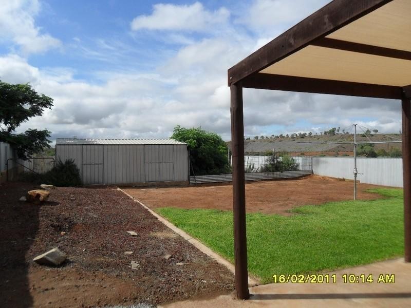 105 Gaffney Street, Broken Hill NSW 2880