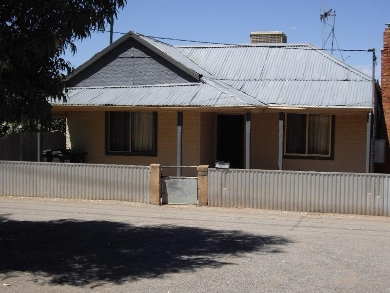 225 Hebbard Street, Broken Hill NSW 2880
