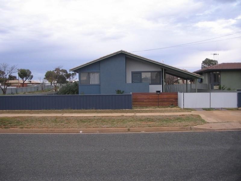 14 Tuart Street, Broken Hill NSW 2880