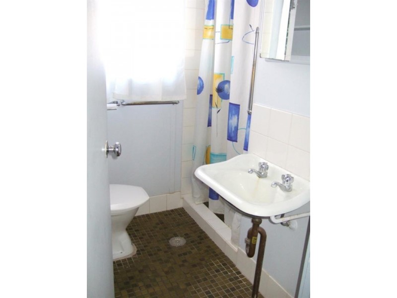 2/18 Thomas Lane, Broken Hill NSW 2880