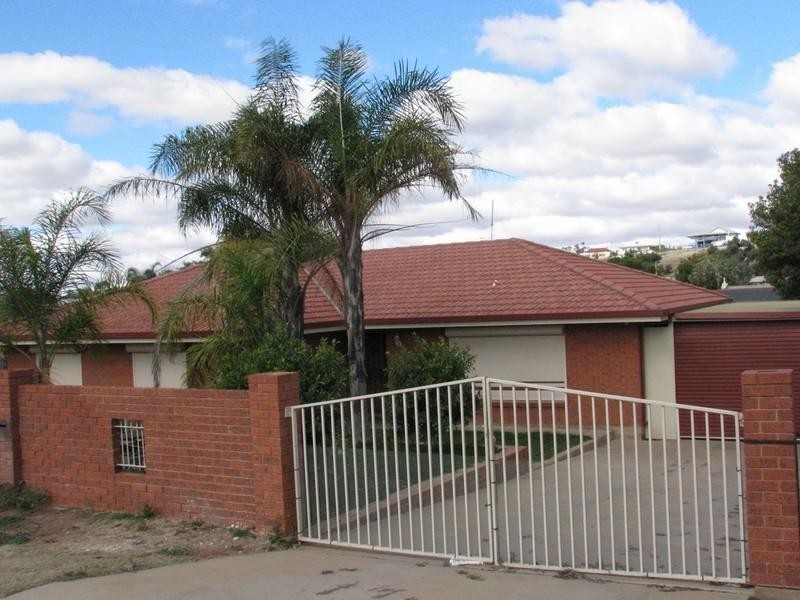 73 Morgan Lane, Broken Hill NSW 2880