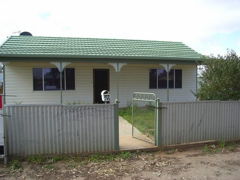 76 Nicholls Street, Broken Hill NSW 2880