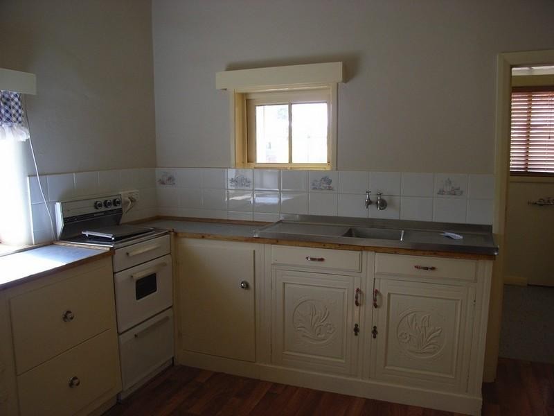 76 Nicholls Street, Broken Hill NSW 2880