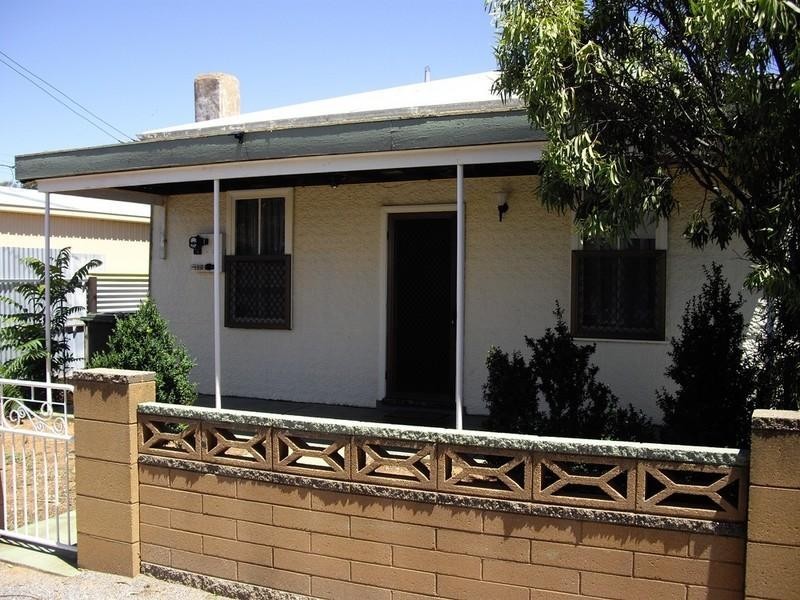 140 Piper Street, Broken Hill NSW 2880