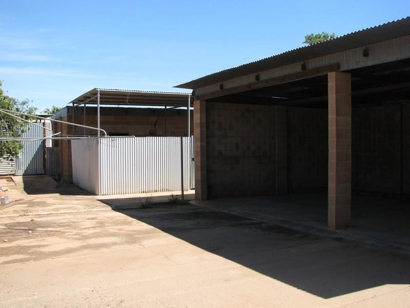 300 Boughtman Street, Broken Hill NSW 2880