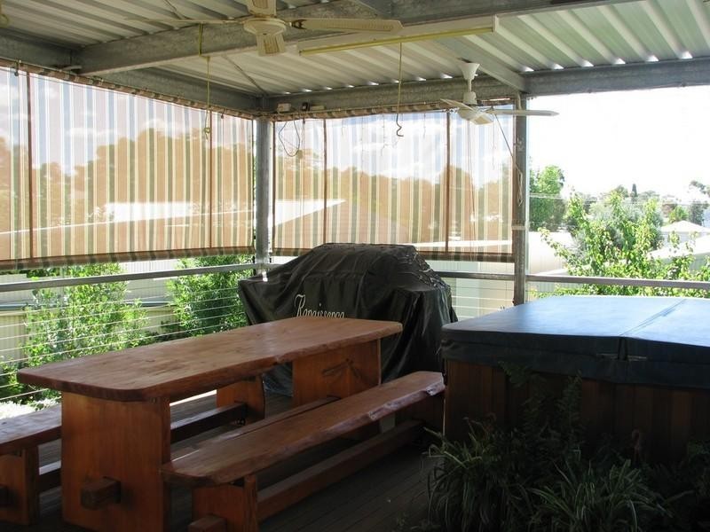 404 Cummins Street, Broken Hill NSW 2880