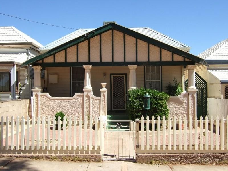 240 Wolfram Street, Broken Hill NSW 2880