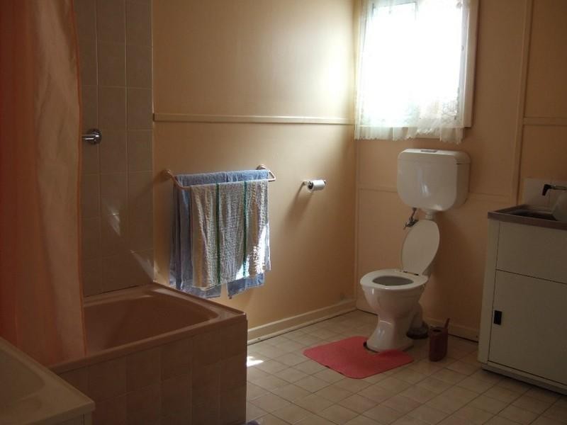 240 Wolfram Street, Broken Hill NSW 2880