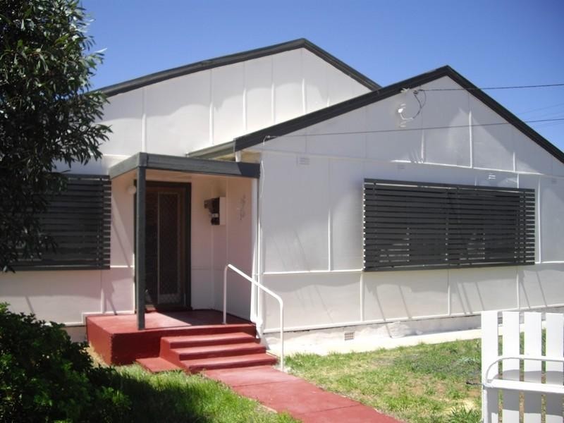 18 Creedon Street, Broken Hill NSW 2880