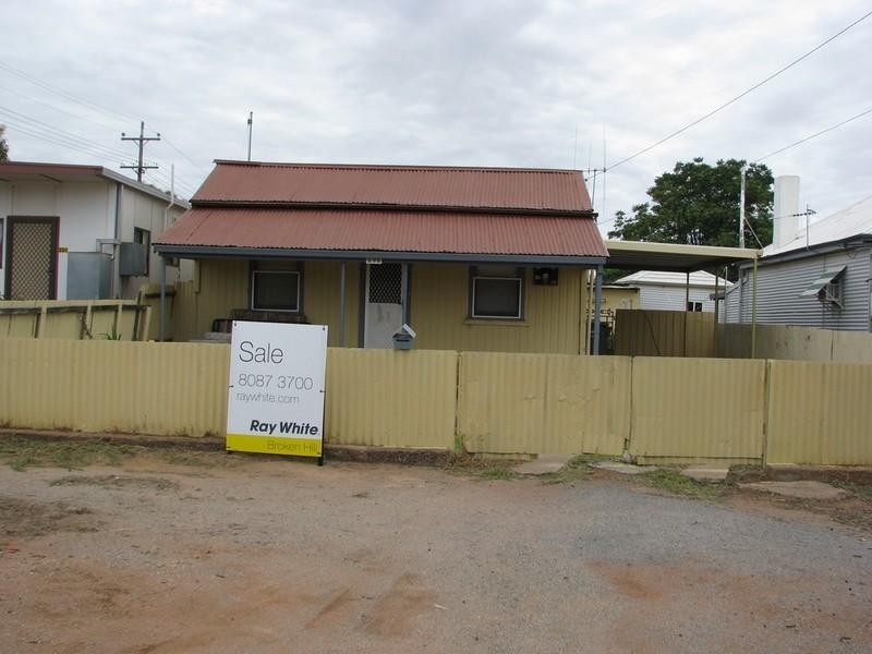 666 Lane Street, Broken Hill NSW 2880