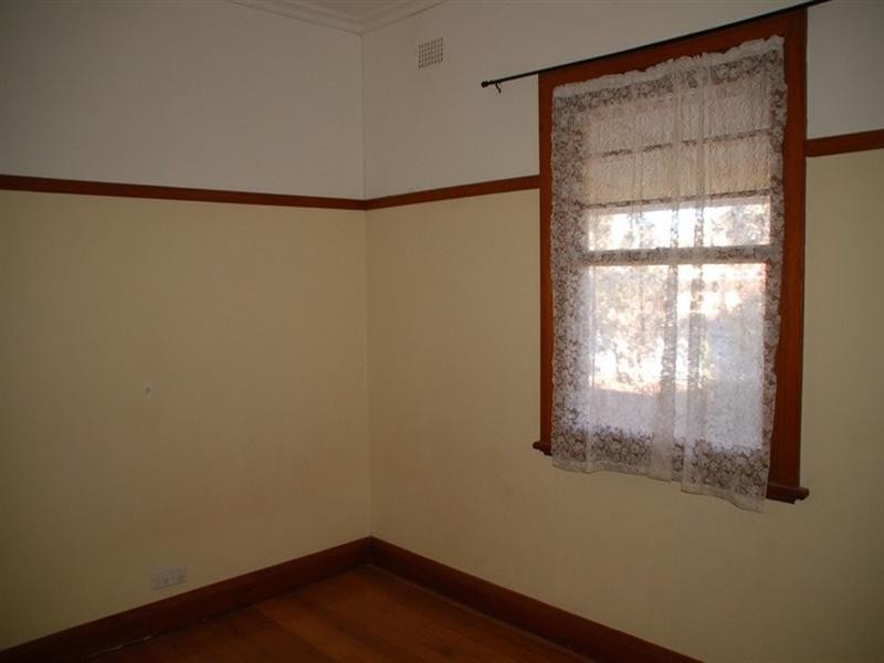 70 Eyre Street, Broken Hill NSW 2880