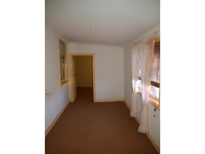 70 Eyre Street, Broken Hill NSW 2880