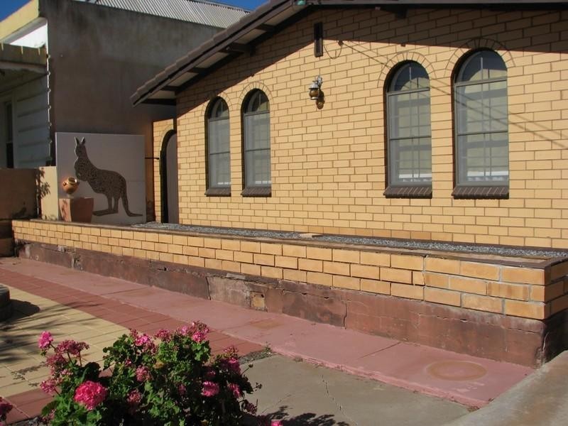197 Oxide Street, Broken Hill NSW 2880