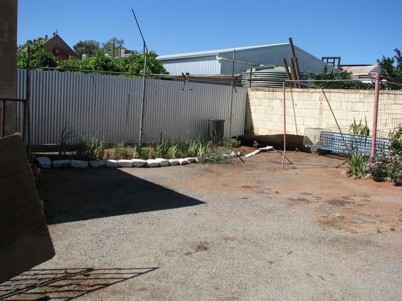 197 Oxide Street, Broken Hill NSW 2880