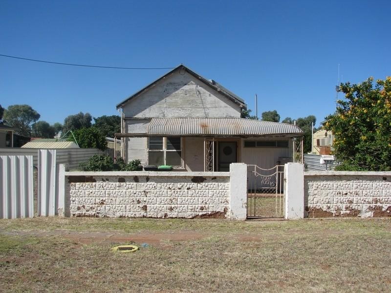 237 Piper Street, Broken Hill NSW 2880