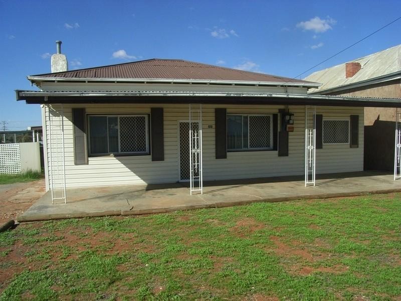 295 Boughtman Street, Broken Hill NSW 2880