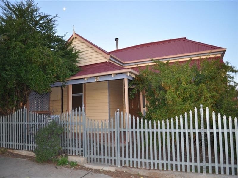 227 Patton Street, Broken Hill NSW 2880