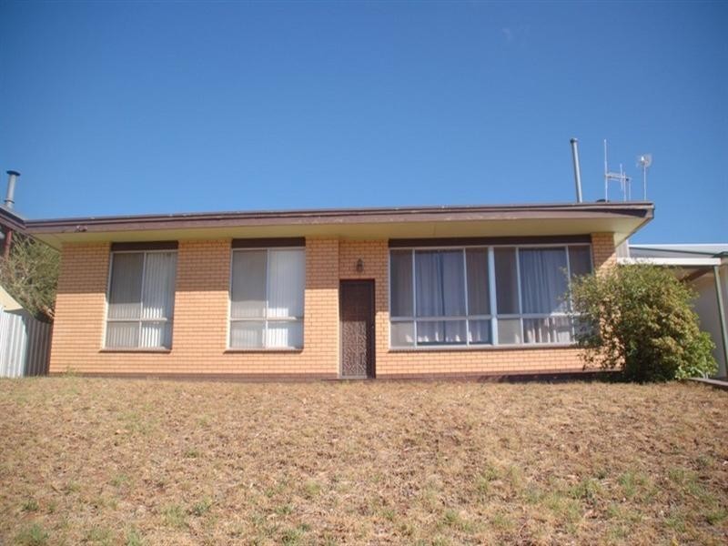 572 O’Neill Street, Broken Hill NSW 2880