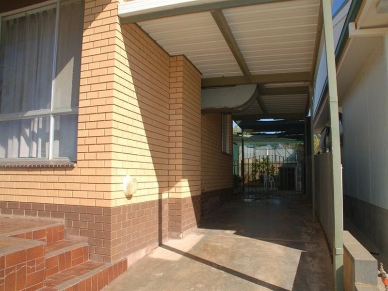 572 O’Neill Street, Broken Hill NSW 2880