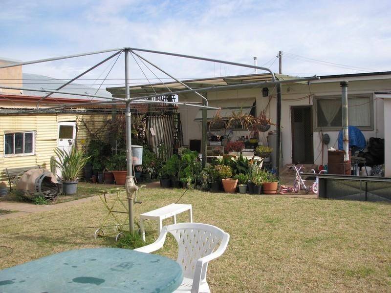 719 Beryl Street, Broken Hill NSW 2880
