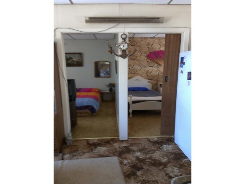 40 Lakeview Avenue, Menindee NSW 2879