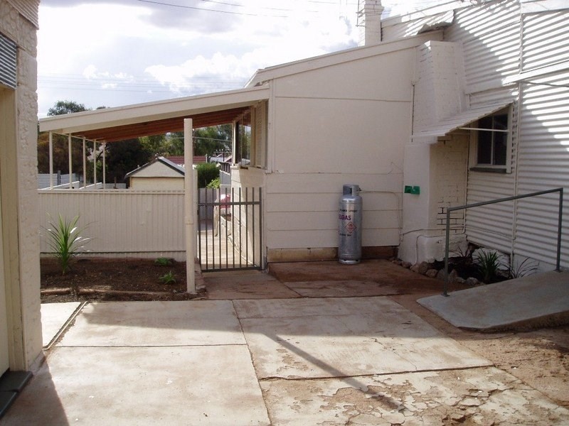 13 Argent Lane, Broken Hill NSW 2880
