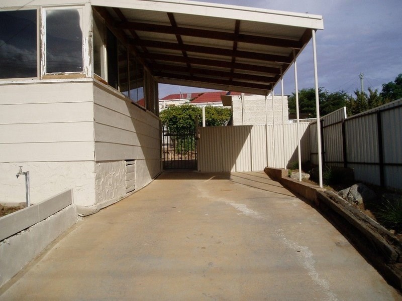 13 Argent Lane, Broken Hill NSW 2880