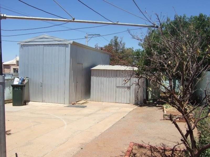 239 Zebina Street, Broken Hill NSW 2880