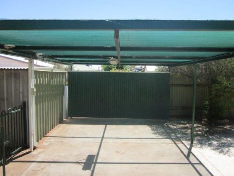 115 Gaffney Lane, Broken Hill NSW 2880