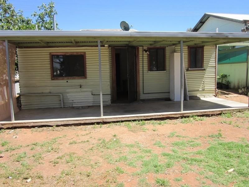 213 Pell Lane, Broken Hill NSW 2880
