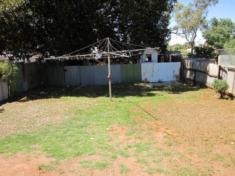 213 Pell Lane, Broken Hill NSW 2880