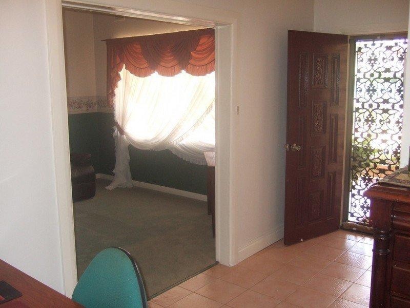 128 Gaffney Lane, Broken Hill NSW 2880