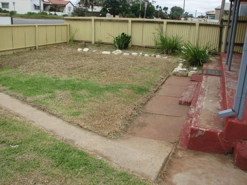 666 Lane Street, Broken Hill NSW 2880