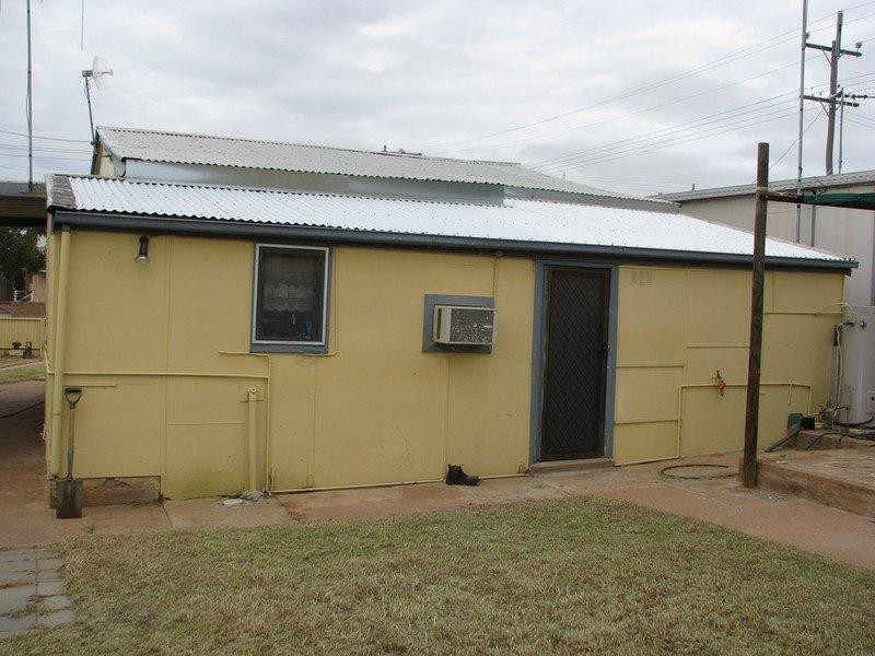 666 Lane Street, Broken Hill NSW 2880