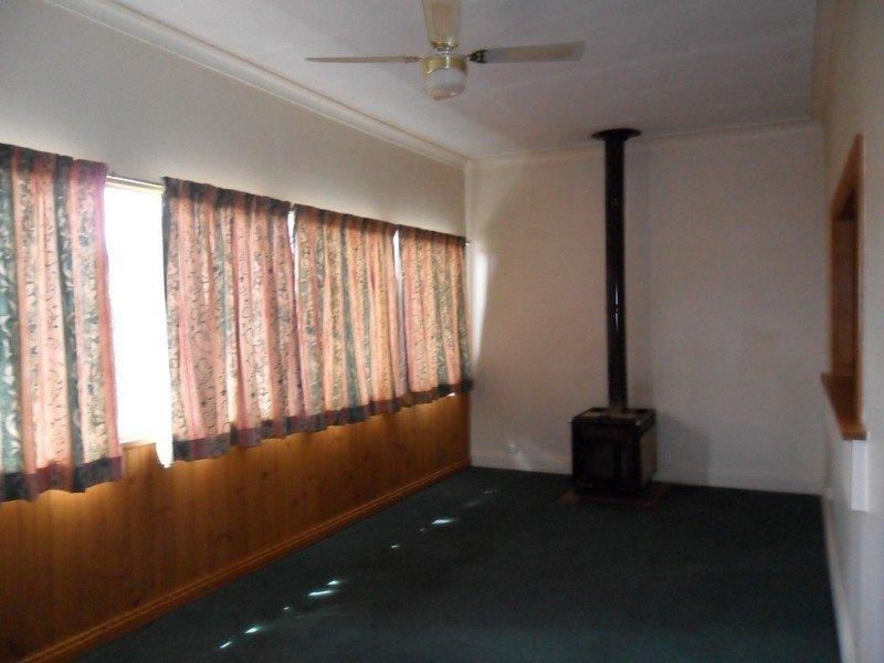 402 Cummins Lane, Broken Hill NSW 2880