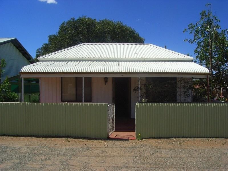 213 Pell Lane, Broken Hill NSW 2880