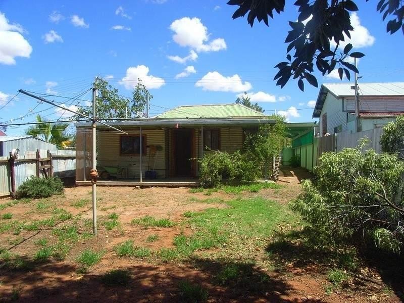 213 Pell Lane, Broken Hill NSW 2880
