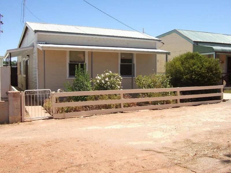 245 Zebina Street, Broken Hill NSW 2880