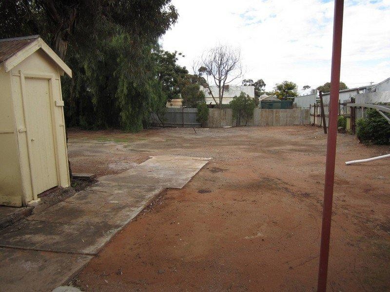81 Thomas Lane, Broken Hill NSW 2880
