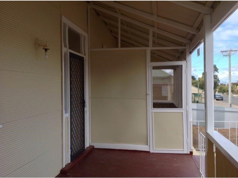 34 Beryl Street, Broken Hill NSW 2880