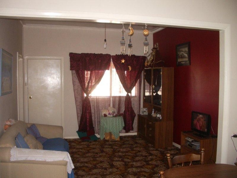 54 Nicholls Street, Broken Hill NSW 2880