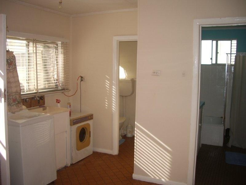 54 Nicholls Street, Broken Hill NSW 2880