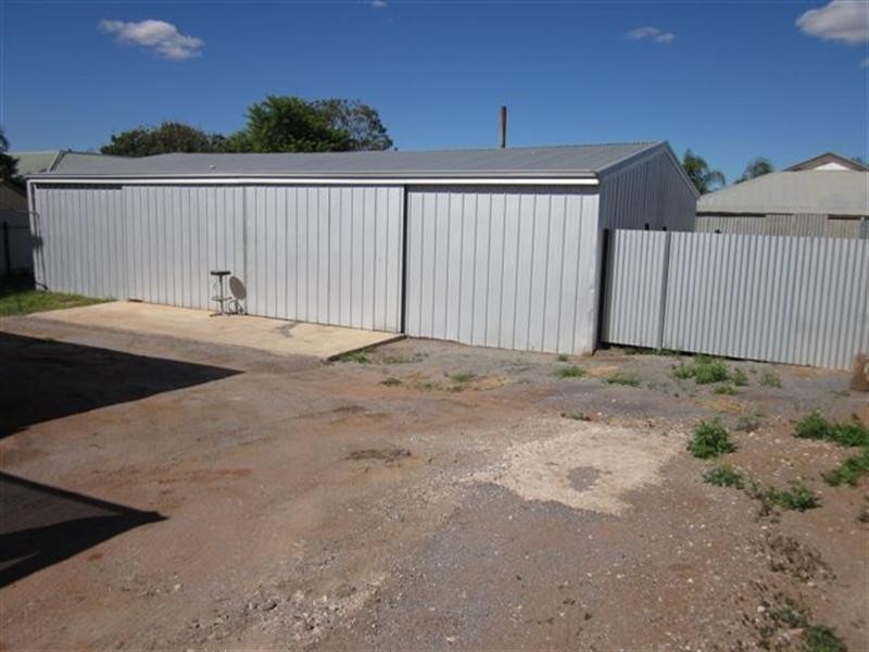 247 Cummins Street, Broken Hill NSW 2880