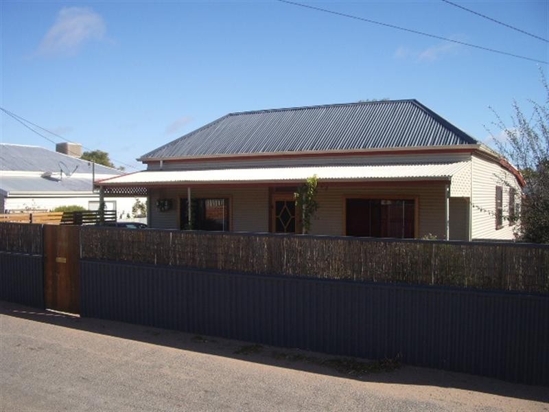 154 Pell Lane, Broken Hill NSW 2880