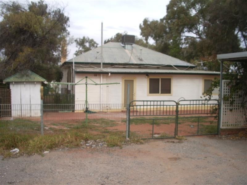 70 Eyre Street, Broken Hill NSW 2880