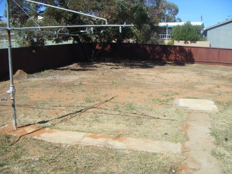 83 Hill Street, Broken Hill NSW 2880