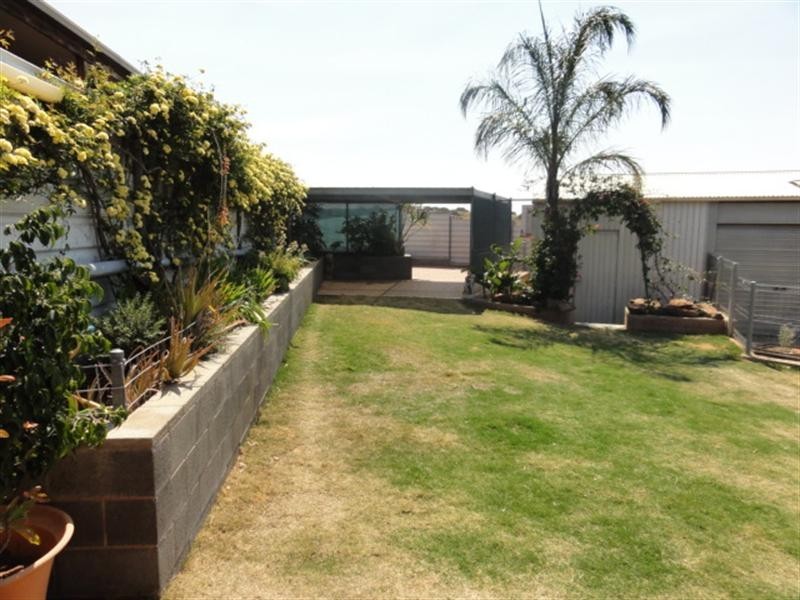 38 Brooks Street, Broken Hill NSW 2880