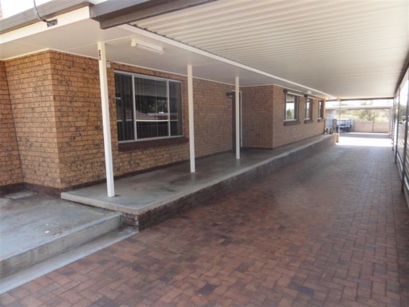 38 Brooks Street, Broken Hill NSW 2880